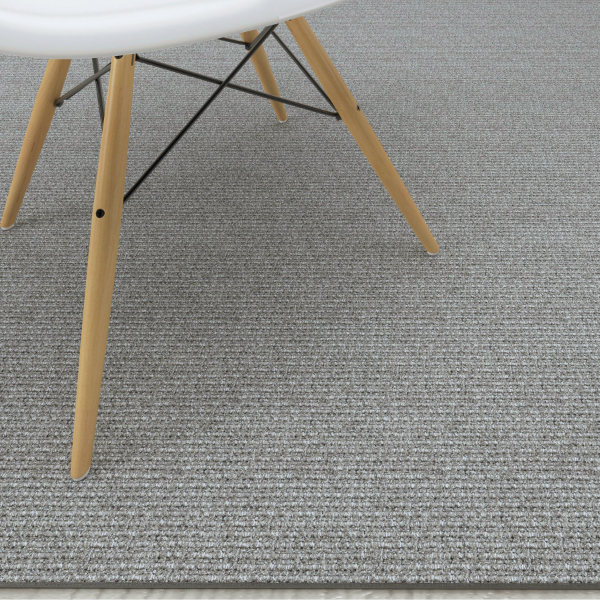 100% WOOL CARPET WITH POLYPROPYLENE BACKING