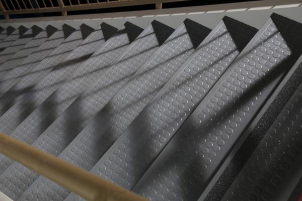 Rubber Stair Treads with Dupont™ Kevlar®