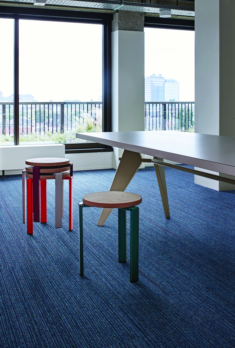 Interface EU - EMPLOY LOOP - Carpet on CQuest™ Bio Backing